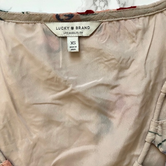 Light brown flower printed top - Picture 5 of 6